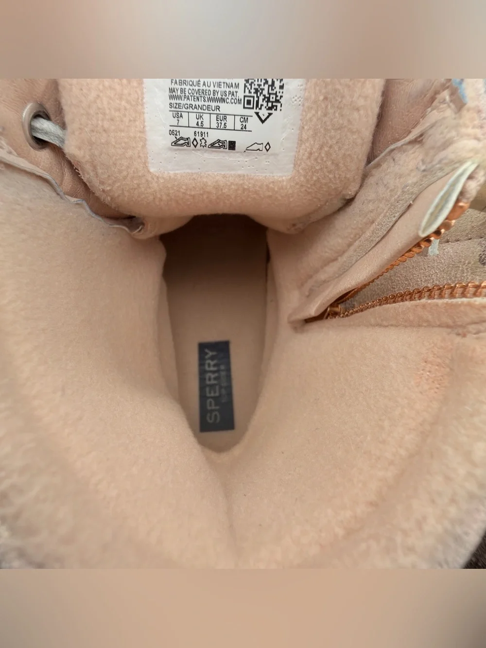 Sperry Blush Lace-Up Duck Boots